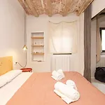 Tr Auriga En El Barri Vell, Apartment
