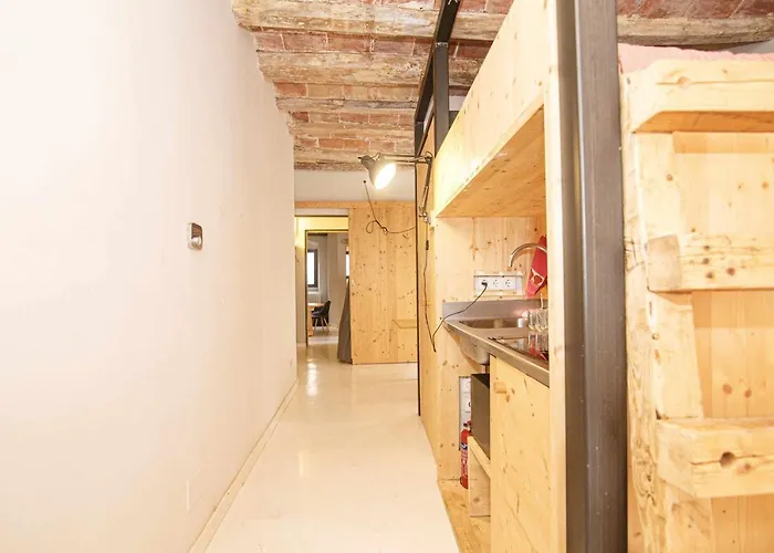 Tr Auriga En El Barri Vell, *