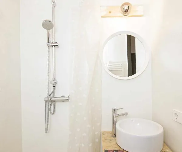 Tr Auriga En El Barri Vell, * Χιρόνα