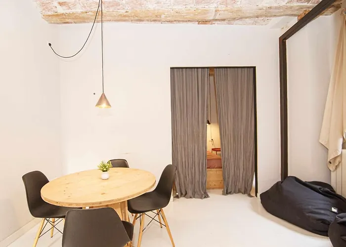 Tr Auriga En El Barri Vell, * Gerona